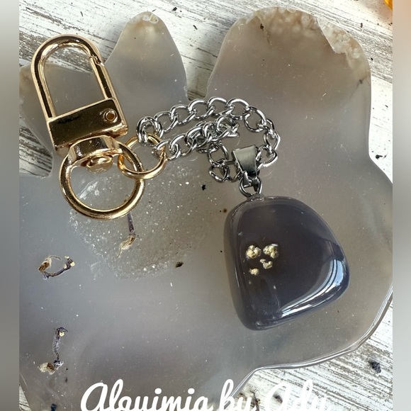 Gray and gold agate bag charm /handmade/bohemian/colorful - Picture 1 of 2